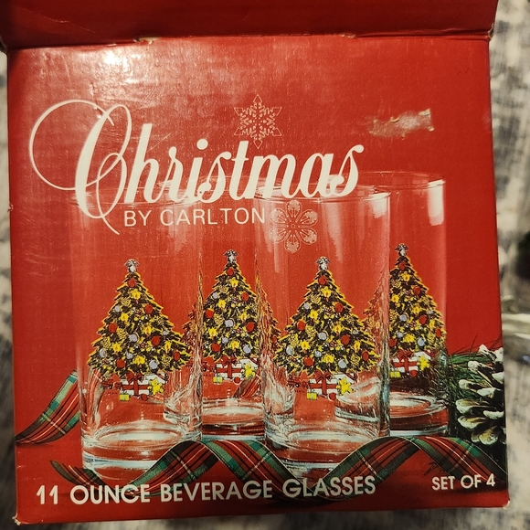 Vtg Christmas by Carlton Holiday Glass Set - Picture 3 of 3